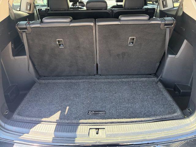 2022 Volkswagen Atlas 3.6L V6 SEL Premium R-Line