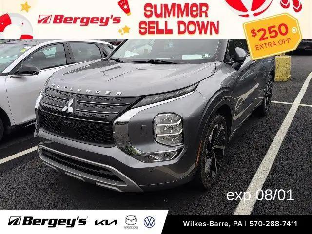 2023 Mitsubishi Outlander SEL 2.5 S-AWC for sale in Larksville, PA