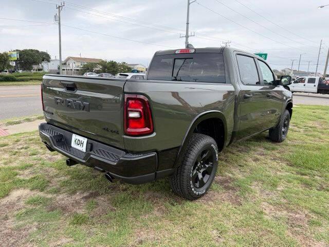 2026 Ram 1500 Big Horn Crew Cab 4x4 5'7" Box