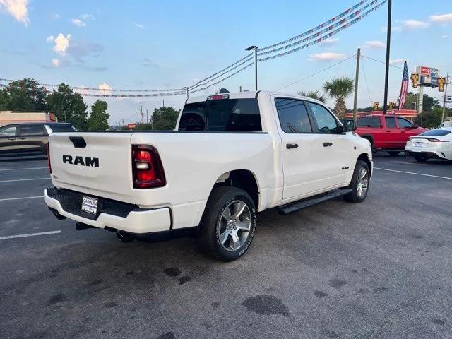 2026 RAM 1500 RAM 1500 EXPRESS CREW CAB 4X2 57 BOX