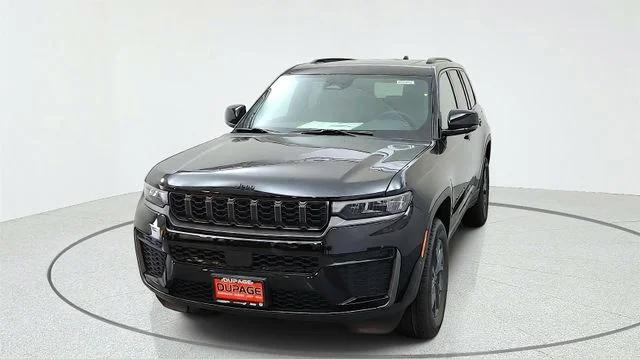 2027 Jeep Grand Cherokee Laredo Altitude