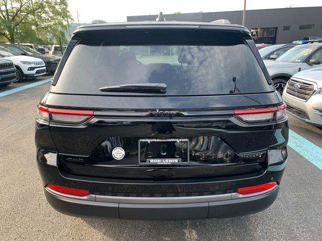 2027 Jeep Grand Cherokee GRAND CHEROKEE LIMITED 4X4