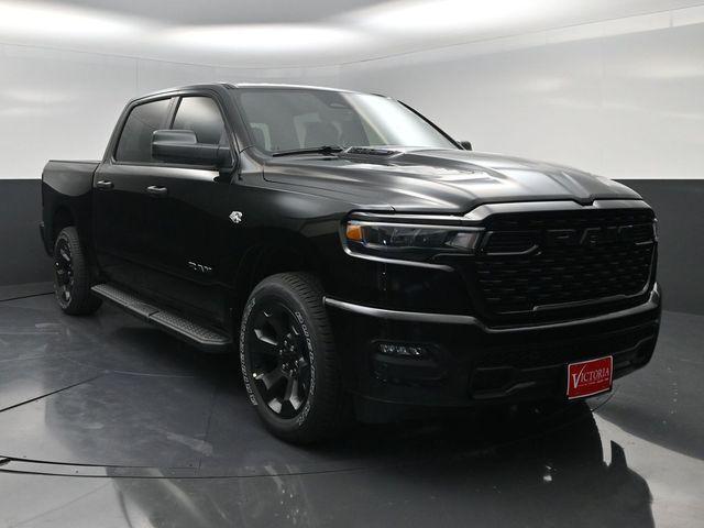 2026 RAM Ram 1500 RAM 1500 EXPRESS CREW CAB 4X4 57 BOX
