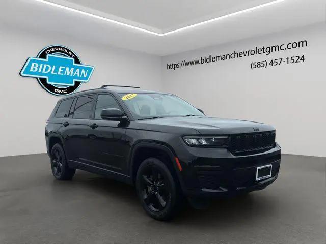 2023 Jeep Grand Cherokee L Altitude 4x4 for sale in Albion, NY