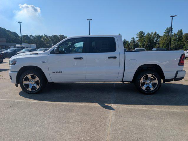 2026 RAM Ram 1500 RAM 1500 EXPRESS CREW CAB 4X4 57 BOX