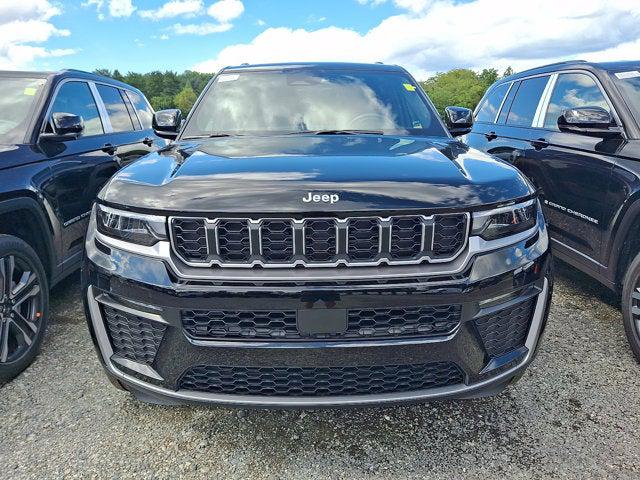 2027 Jeep Grand Cherokee GRAND CHEROKEE LIMITED 4X4 2027 Jeep Grand Cherokee GRAND CHEROKEE LIMITED 4X4