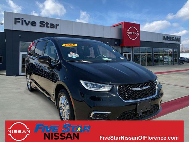 2025 Chrysler Pacifica Select for sale in Florence, SC