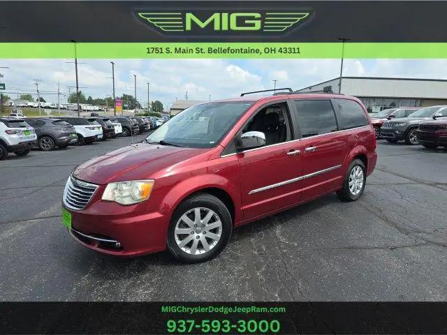 2012 Chrysler Town & Country Touring-L for sale in Bellefontaine, OH