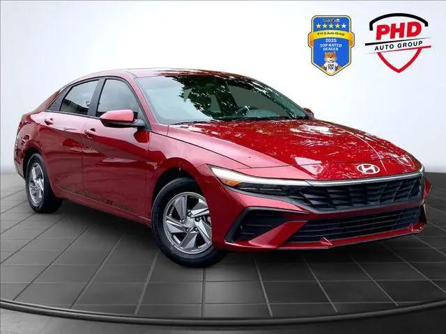 2024 Hyundai Elantra SE for sale in ELYRIA, OH
