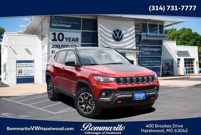 2025 Jeep Compass Trailhawk 4x4 for sale in Hazelwood, MO