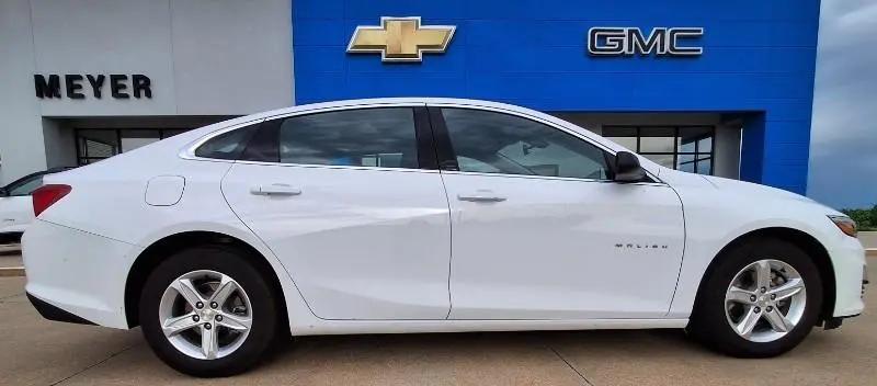 2020 Chevrolet Malibu FWD 1FL for sale in Seward, NE