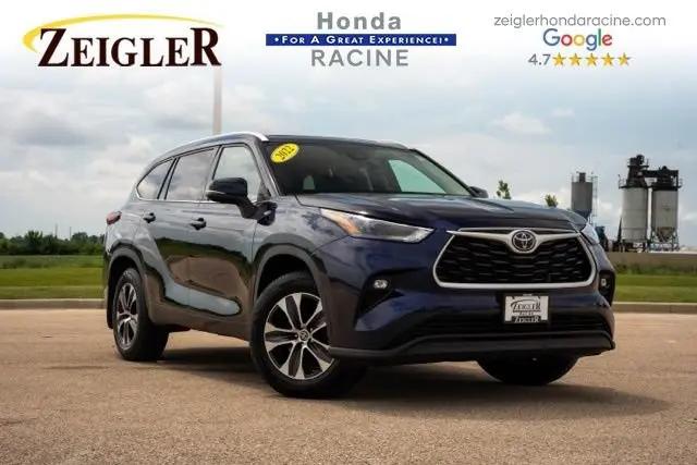2022 Toyota Highlander XLE for sale in Mt Pleasant, WI