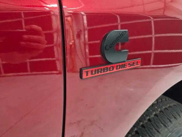 2026 Ram 2500 Black Express Crew Cab 4x4 64 Box