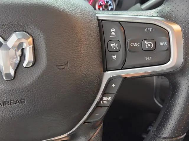 2026 Ram 2500 Black Express Crew Cab 4x4 64 Box