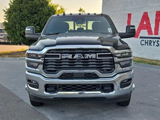 2026 Ram 3500 Tradesman Crew Cab 4x4 8 Box