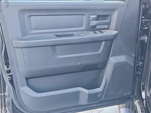 2026 Ram 3500 Tradesman Crew Cab 4x4 8 Box