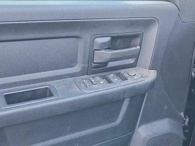 2026 Ram 3500 Tradesman Crew Cab 4x4 8 Box