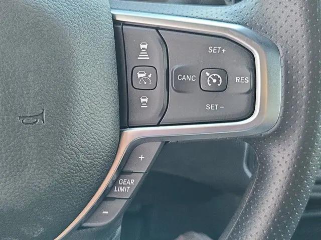 2026 Ram 3500 Tradesman Crew Cab 4x4 8 Box