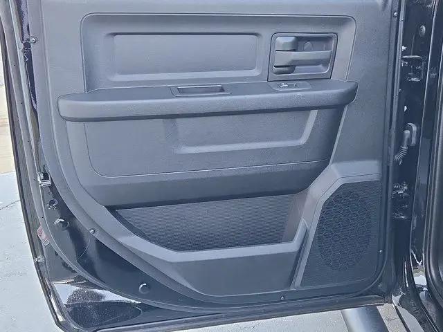 2026 Ram 3500 Tradesman Crew Cab 4x4 8 Box