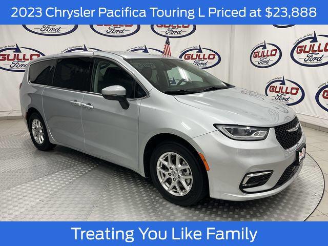 2023 Chrysler Pacifica Touring L for sale in Conroe, TX