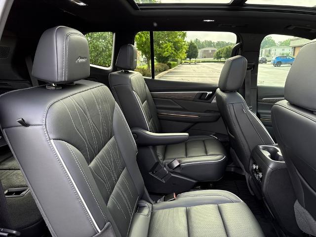 2025 Buick Enclave Avenir FWD