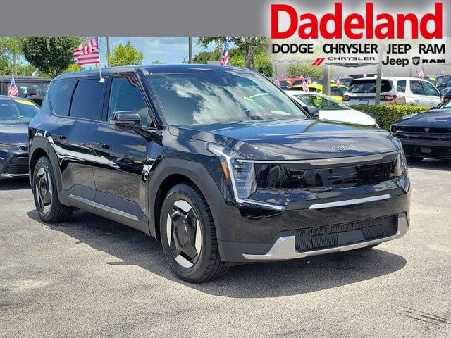 2026 Kia EV9 Light Long Range for sale in Miami, FL