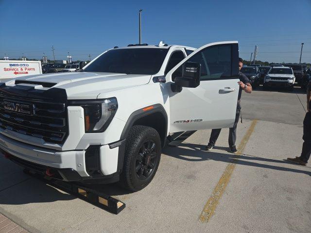 2025 GMC Sierra 2500HD 4WD Crew Cab Standard Bed AT4 for sale in Arcadia, FL