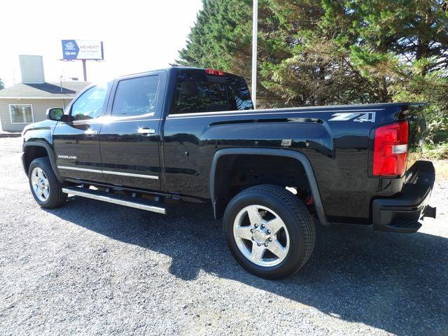 2015 GMC Sierra 2500HD Denali 2015 GMC Sierra 2500HD Denali