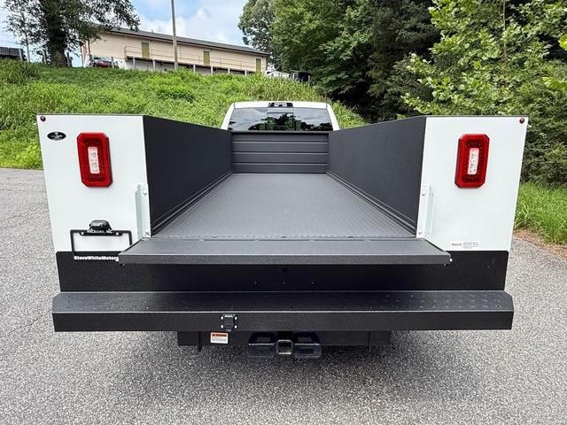 2026 Ram 5500 Chassis Cab Tradesman/Big Horn