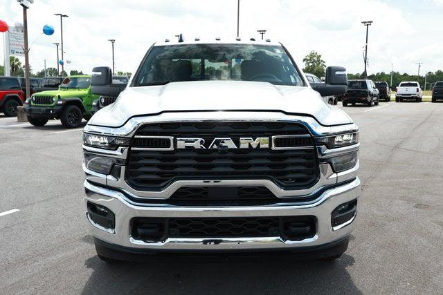 2026 RAM Ram 3500 RAM 3500 TRADESMAN CREW CAB 4X4 8 BOX