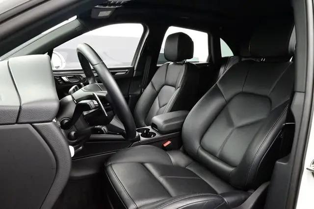2024 Porsche Macan Macan