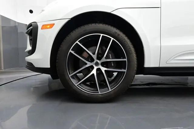 2024 Porsche Macan Macan