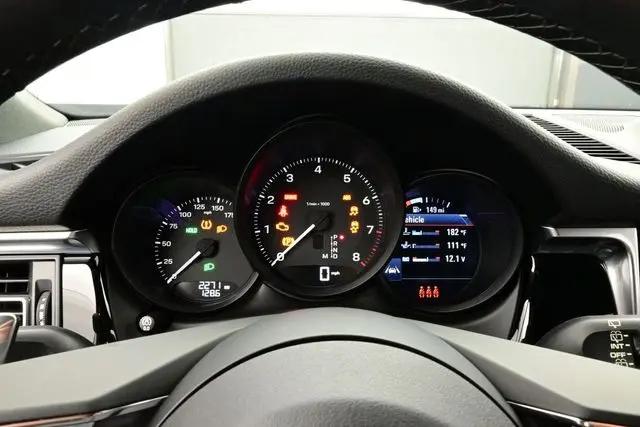 2024 Porsche Macan Macan