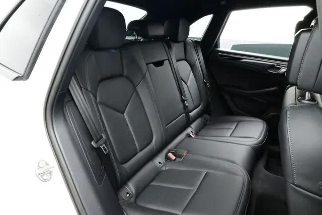 2024 Porsche Macan Macan
