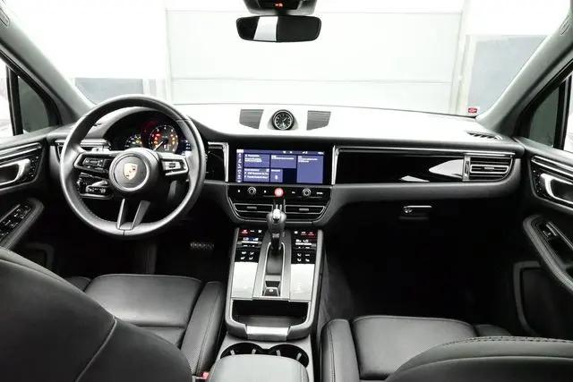 2024 Porsche Macan Macan