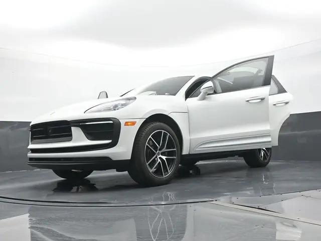 2024 Porsche Macan Macan