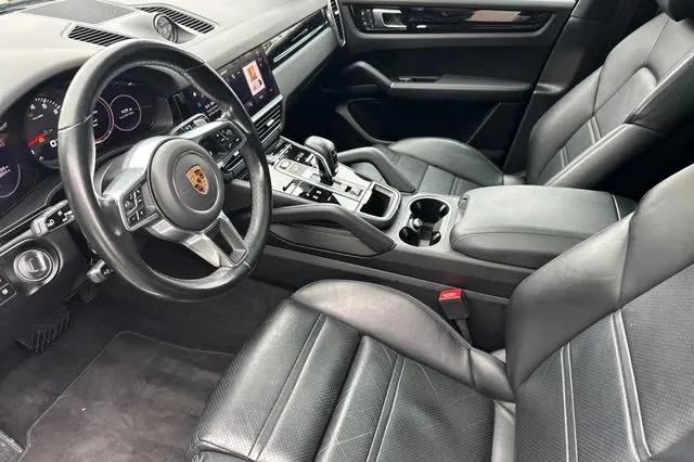 2023 Porsche Cayenne Cayenne