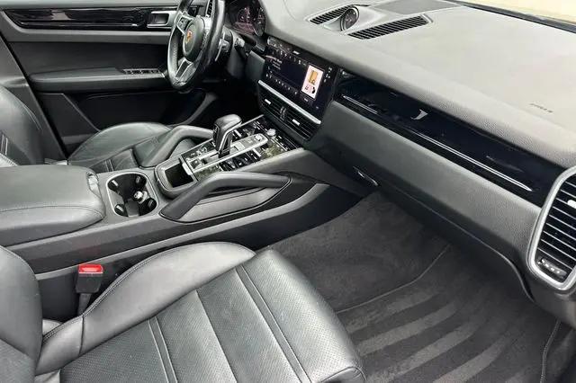 2023 Porsche Cayenne Cayenne