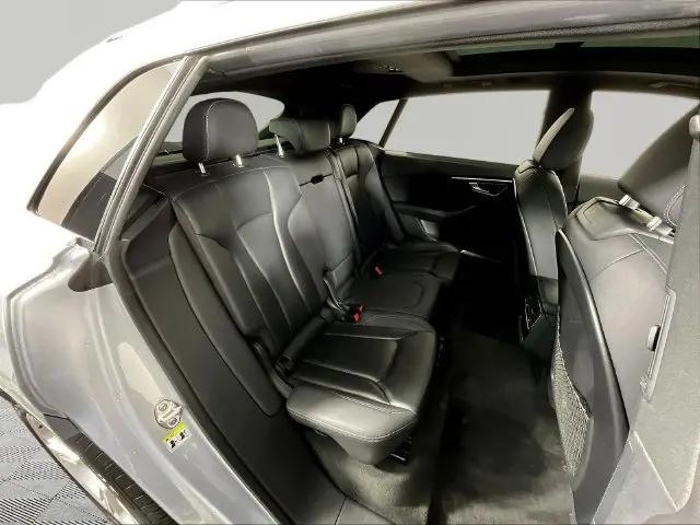 2019 Audi Q8 55 Premium