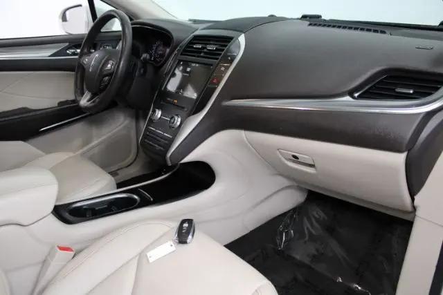 2019 Lincoln MKC Standard