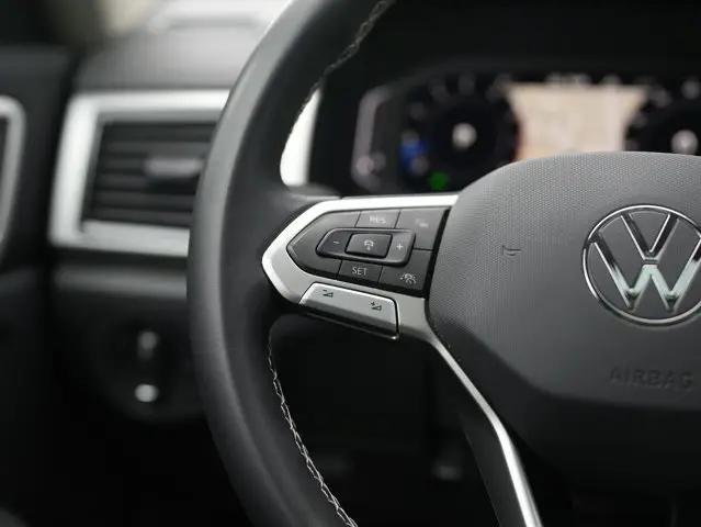 2023 Volkswagen Atlas 3.6L V6 SEL