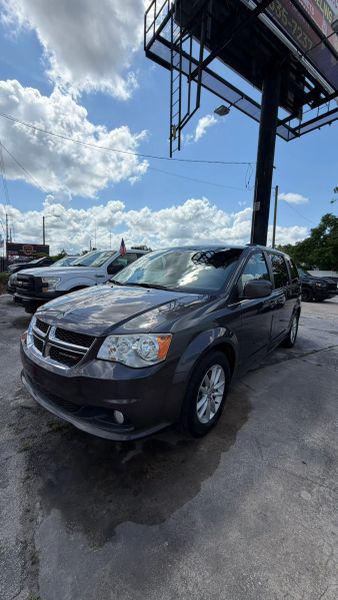 2019 Dodge Grand Caravan SXT for sale in Orlando, FL