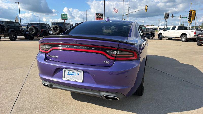 2016 Dodge Charger R/T