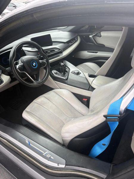 2015 BMW i8 Base