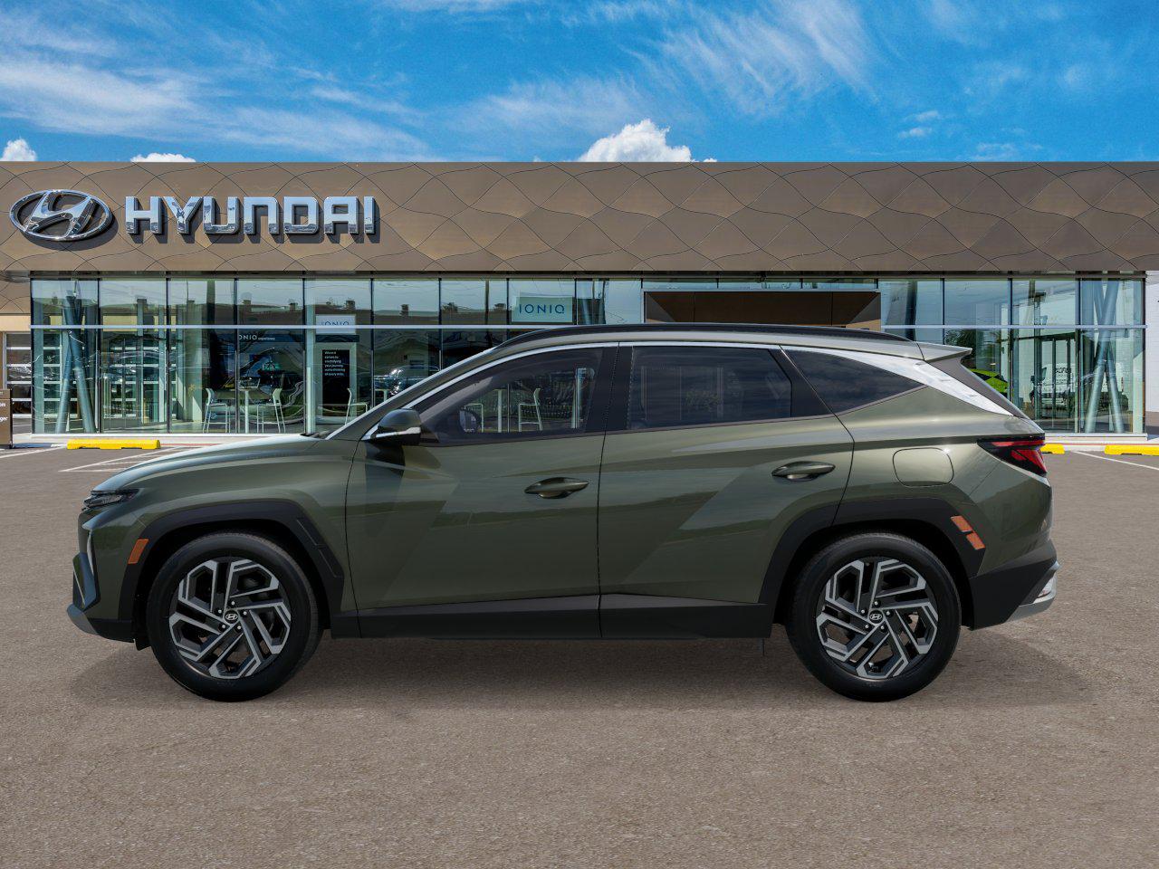2026 Hyundai Tucson SEL Plus photo 3