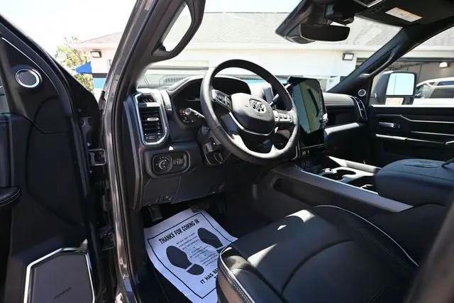 2026 Ram 2500 Laramie Crew Cab 4x4 64 Box