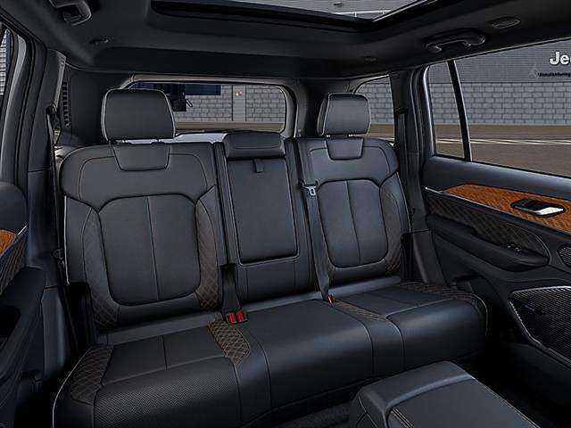 New 2026 Jeep Grand Cherokee Summit 4x4 For Sale in East Hanover, NJ