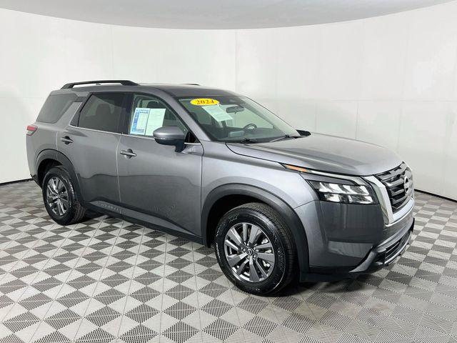 2024 Nissan Pathfinder SV FWD for sale in Selma, CA