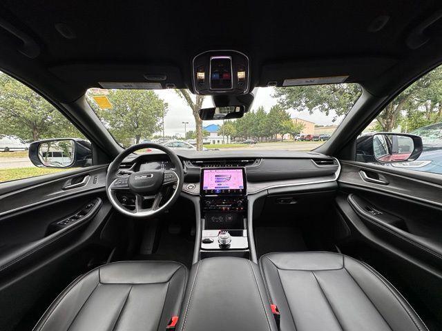 2025 Jeep Grand Cherokee Limited 4x4 2025 Jeep Grand Cherokee Limited 4x4