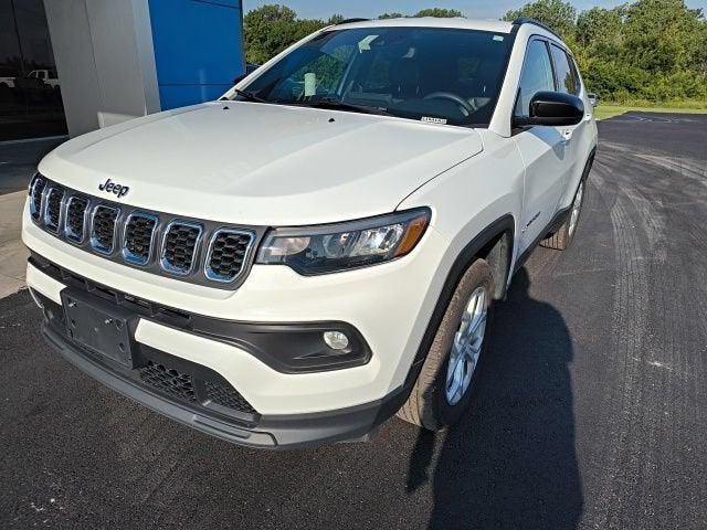 2024 Jeep Compass Latitude 4x4 for sale in Chanute, KS
